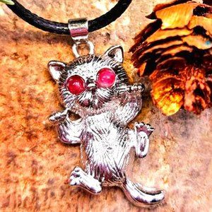 Cute Nature Pink Tourmaline Sneaky Cat Pendant Necklace